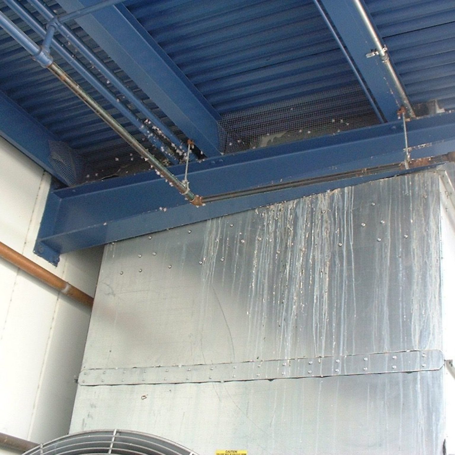 Bird Barrier Damage00147